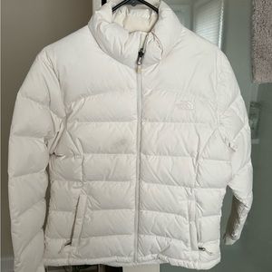 Women’s north face down coat size large